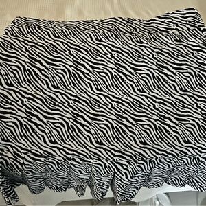 Lu Lu B skort UPF 50 all spandex and nylon light weight zebra print